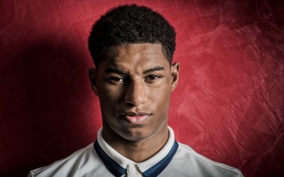 华体会电竞评论-达尼洛赛后点赞年轻队友